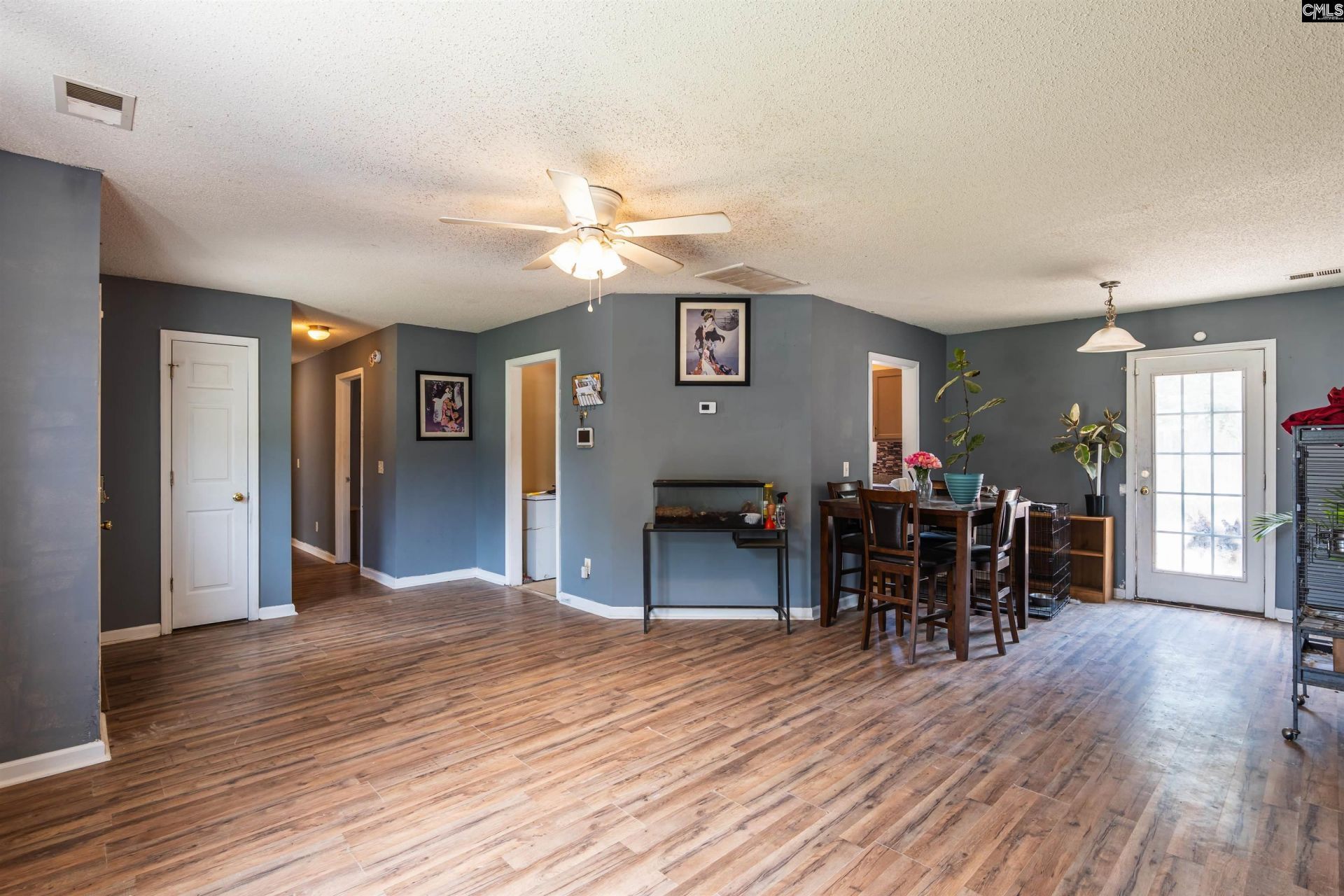 128 Sandy Creek Court Photo 7
