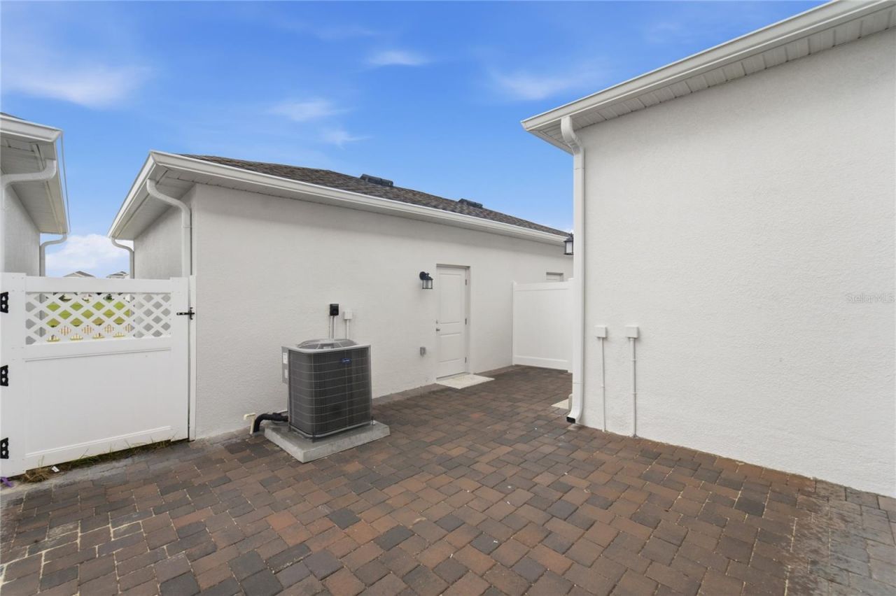 2140 Rider Rain Lane, Apopka, FL 32703 Photo