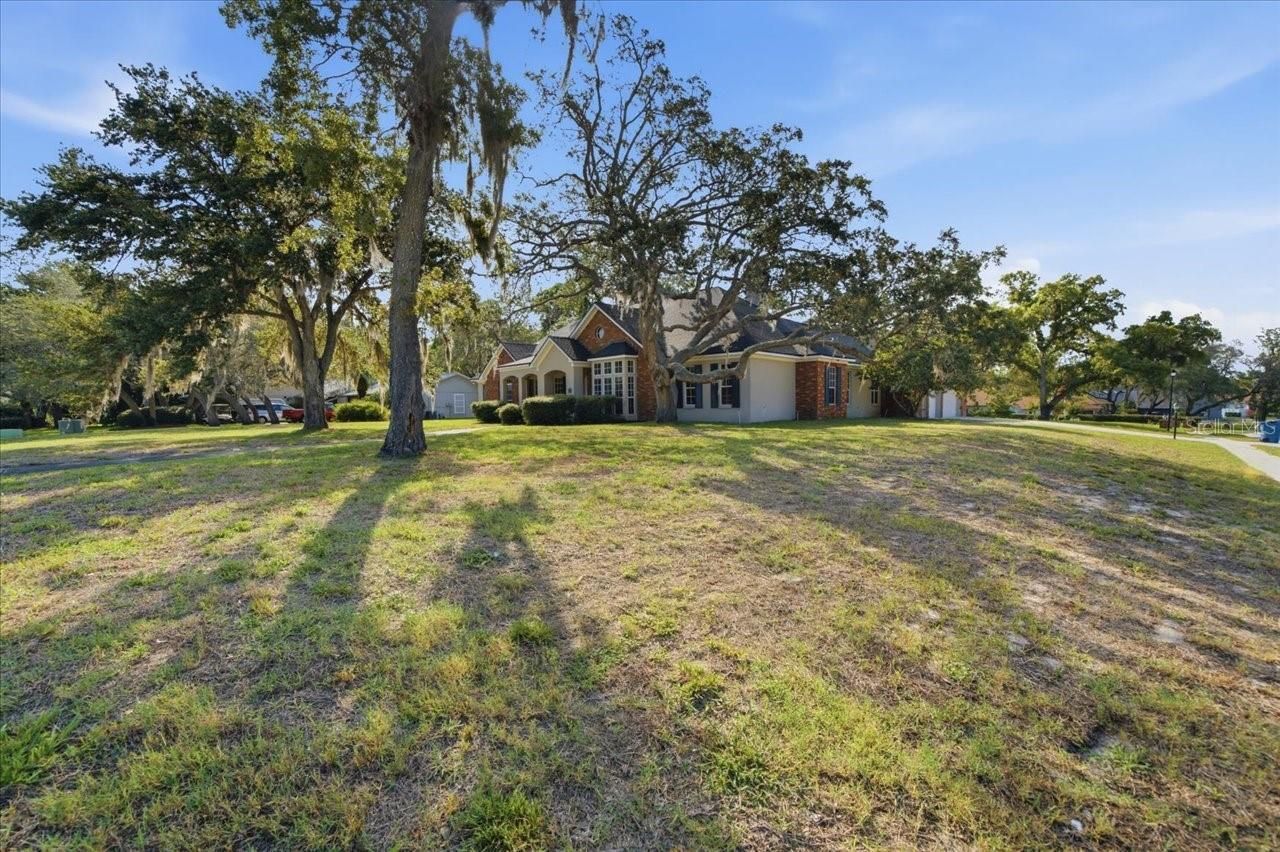 4558 Lake In The Woods Drive , Spring Hill, FL 34607 Photo