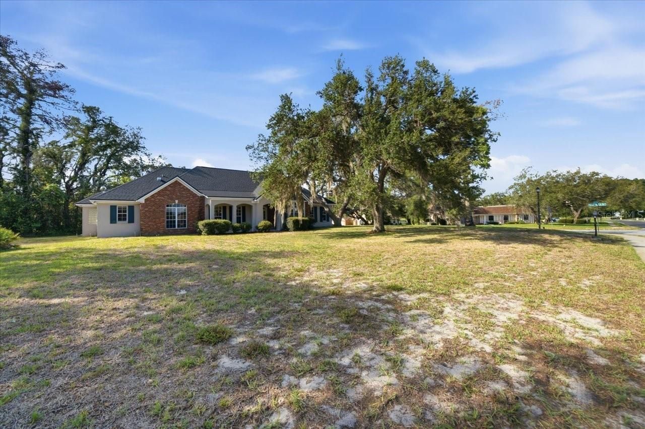 4558 Lake In The Woods Drive , Spring Hill, FL 34607 Photo