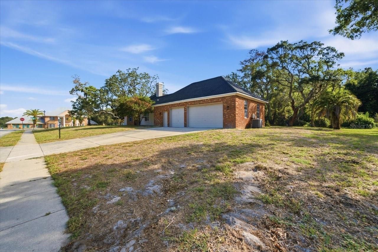 4558 Lake In The Woods Drive , Spring Hill, FL 34607 Photo