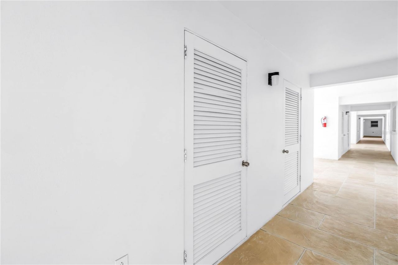 1100 N Shore Drive Ne, Unit 307, Saint Petersburg, FL 33701 Photo