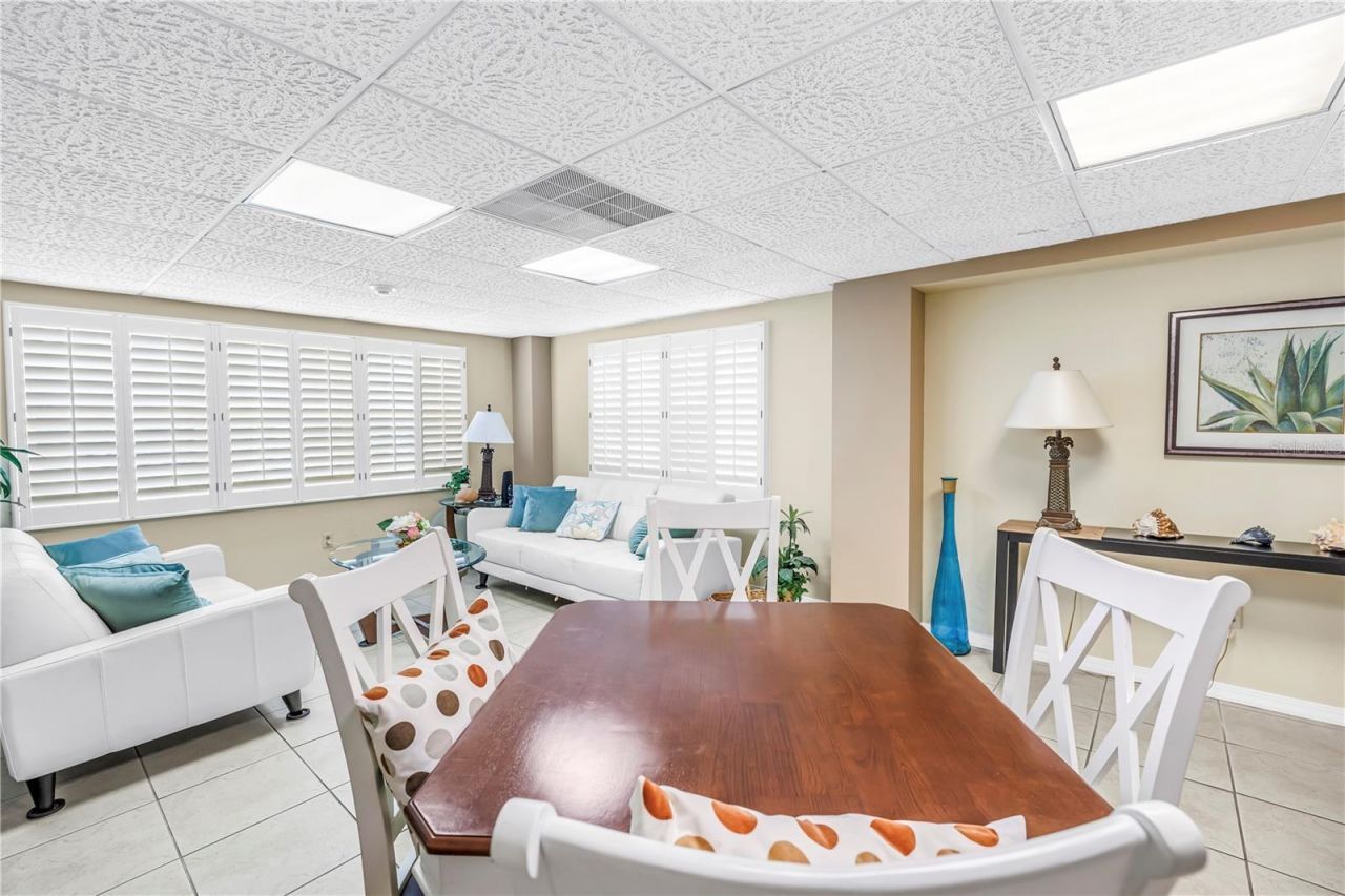 1100 N Shore Drive Ne, Unit 307, Saint Petersburg, FL 33701 Photo