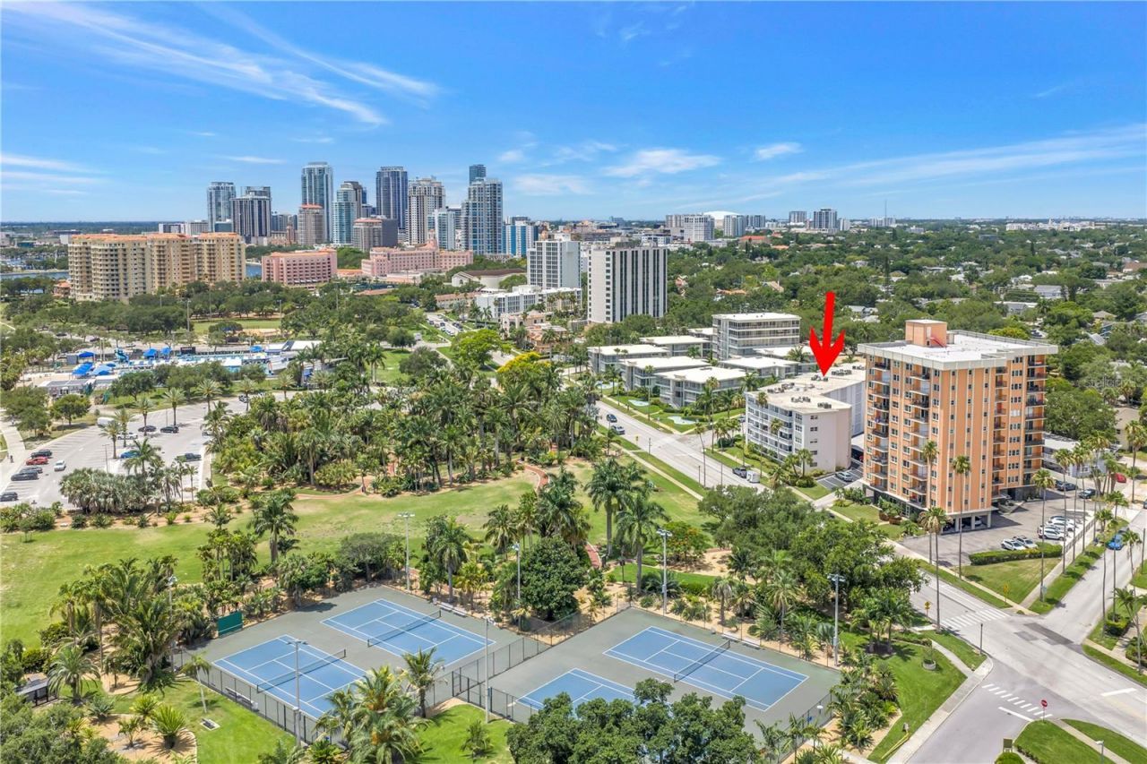 1100 N Shore Drive Ne, Unit 307, Saint Petersburg, FL 33701 Photo