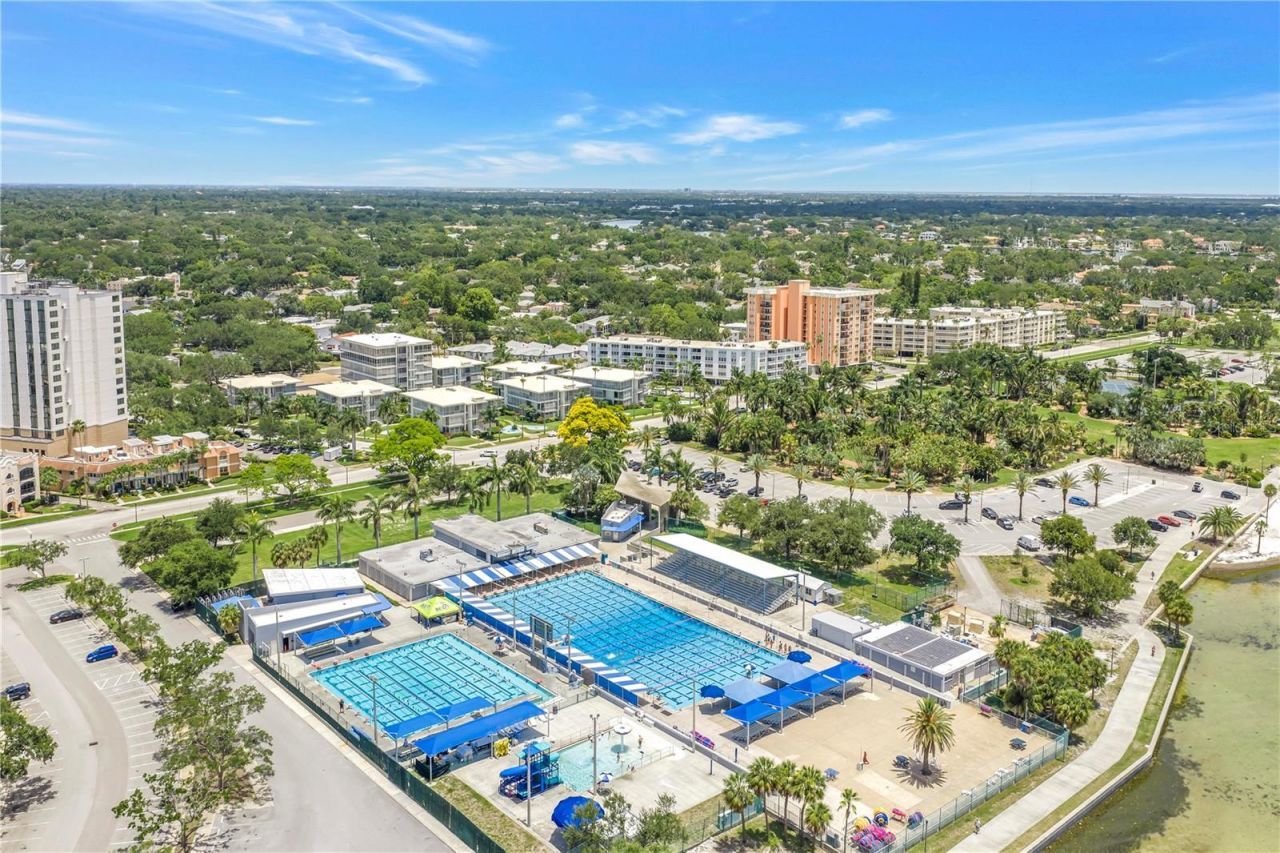 1100 N Shore Drive Ne, Unit 307, Saint Petersburg, FL 33701 Photo