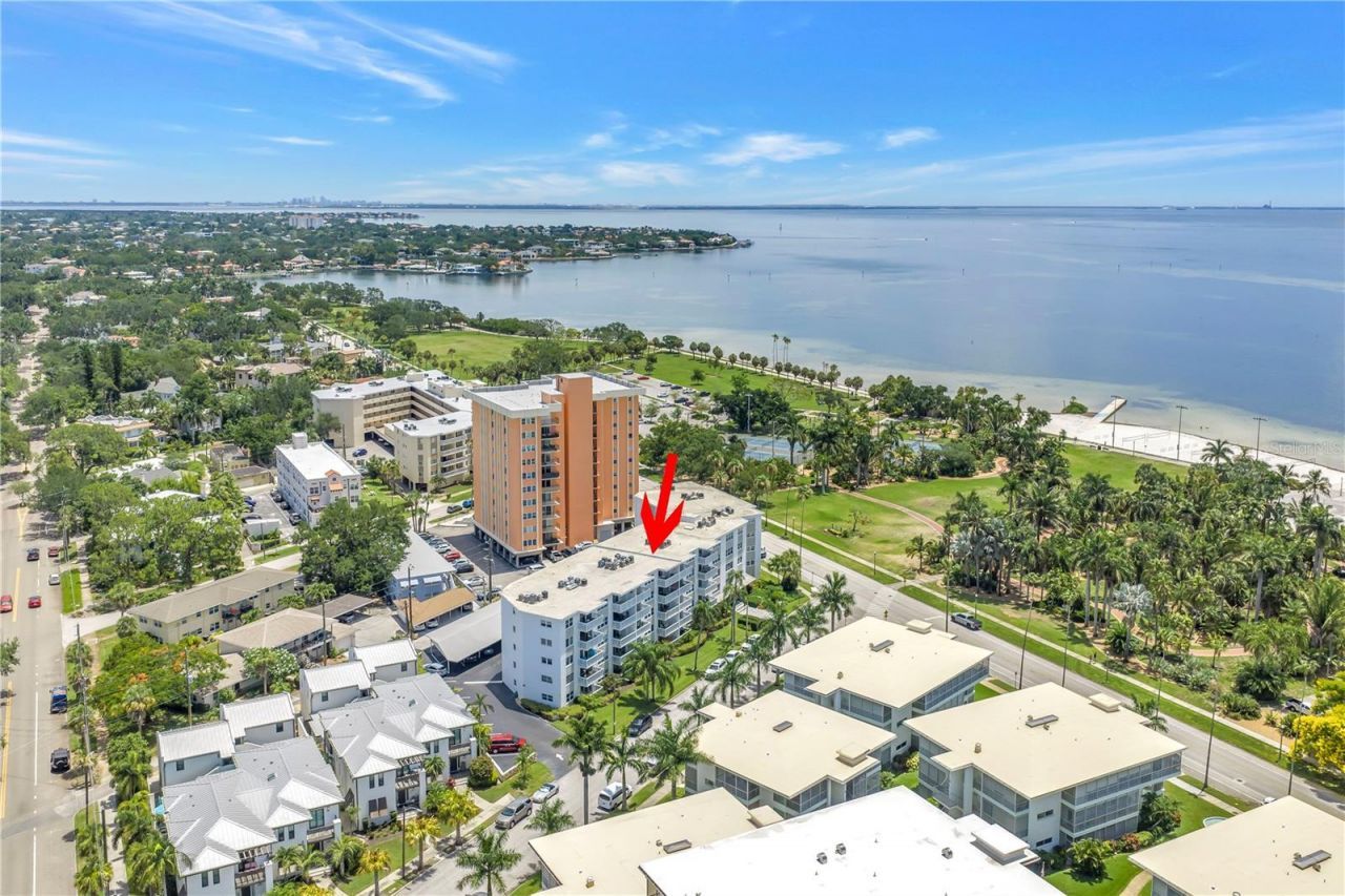 1100 N Shore Drive Ne, Unit 307, Saint Petersburg, FL 33701 Photo