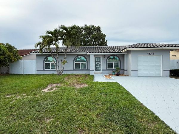 14719 SW 176 TH STREET, MIAMI, FL 33187
