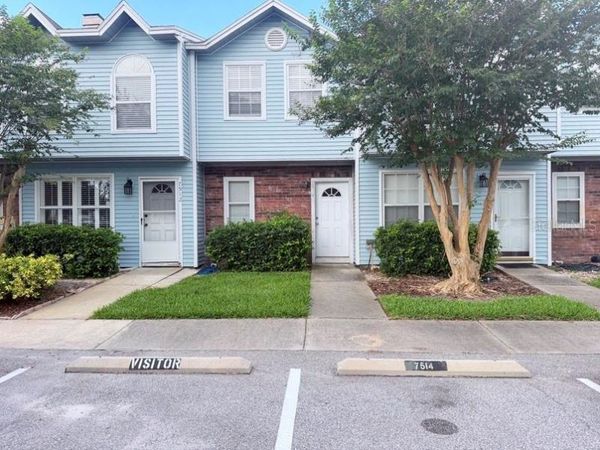 7514 COLONIAL COURT , TAMPA, FL 33615