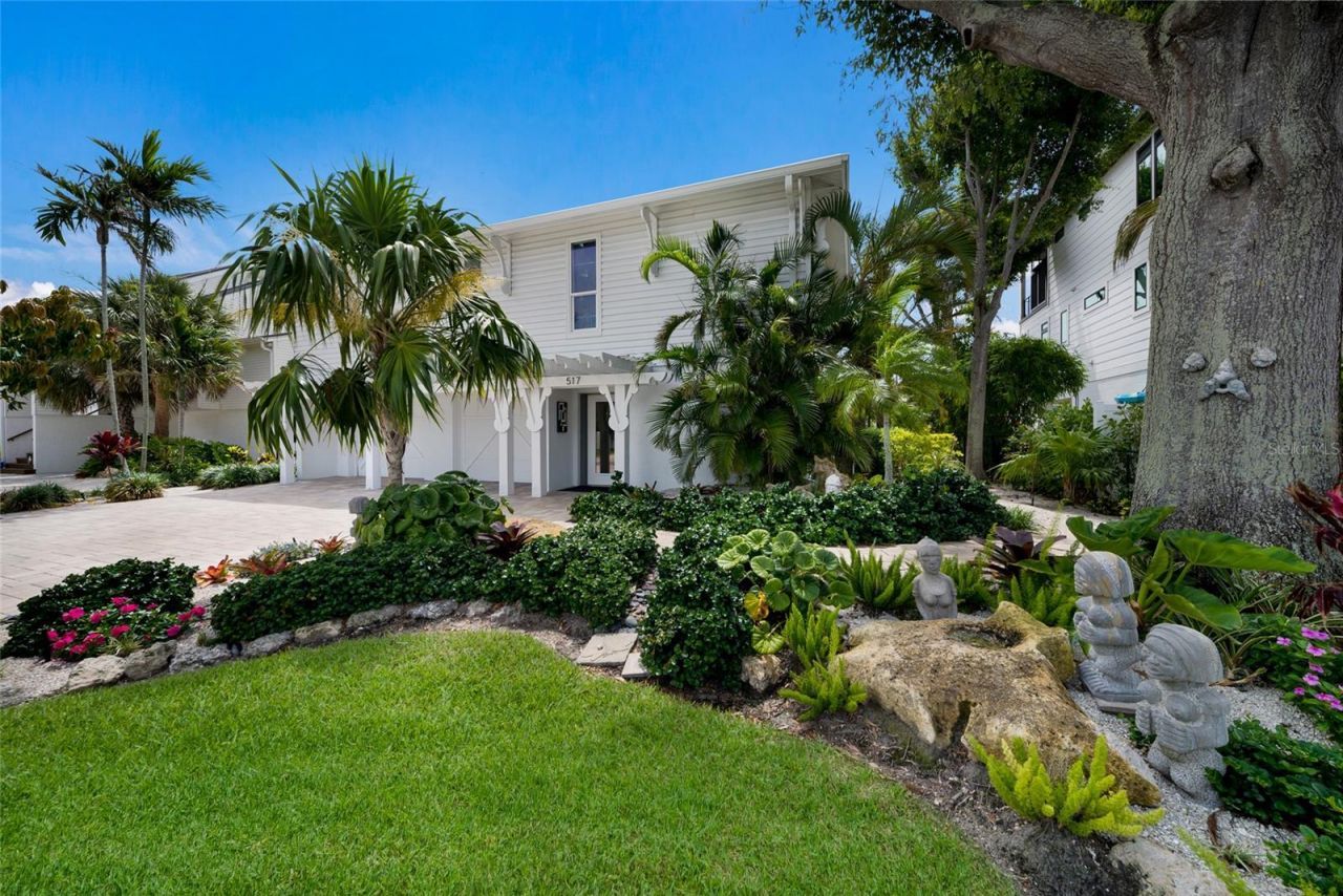 517 Loquat Drive , Anna Maria, FL 34216 Main Photo