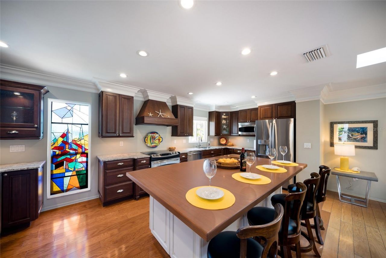 517 Loquat Drive, Anna Maria, FL 34216 Photo