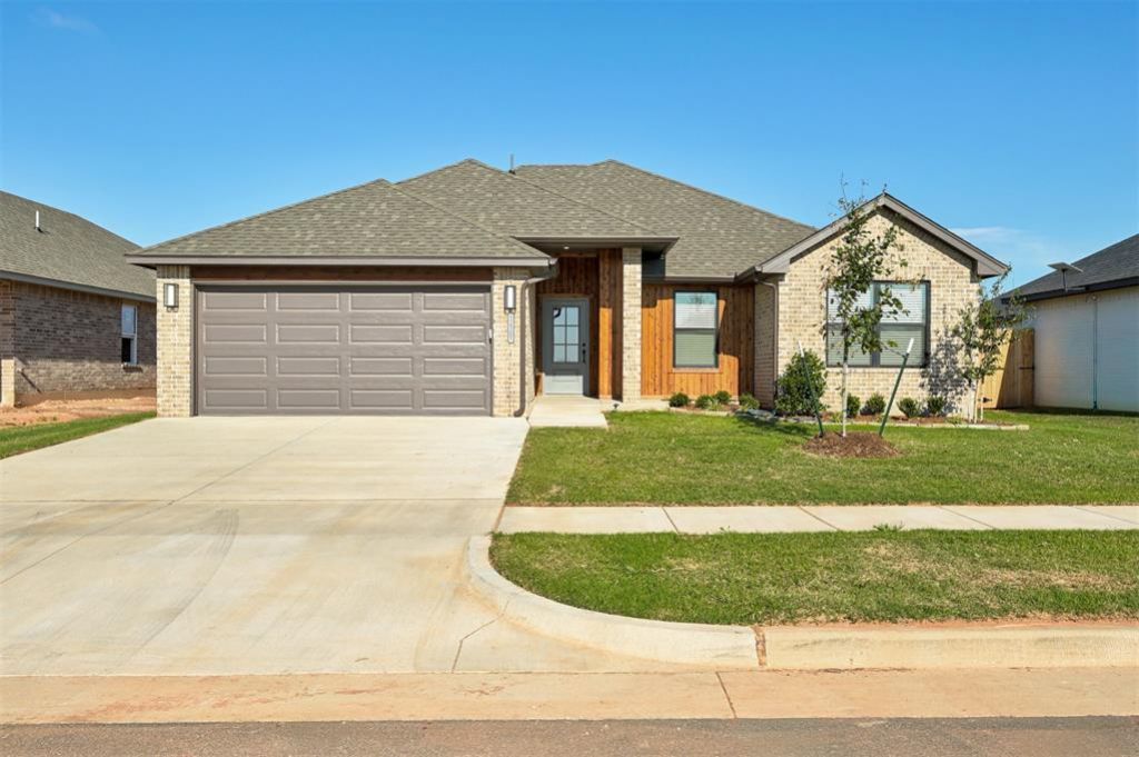 12101 Birch Street, Yukon, OK 73099 Main Photo