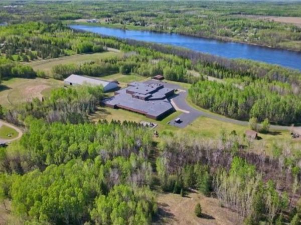 8560 State Highway 11 SE, Baudette, MN 56623