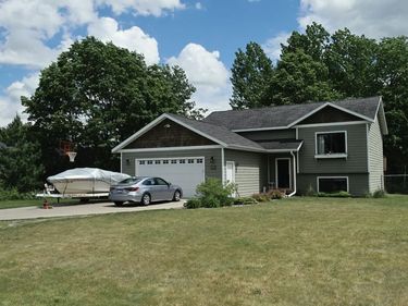 11832 Ironwood Drive, Baxter, MN 56425