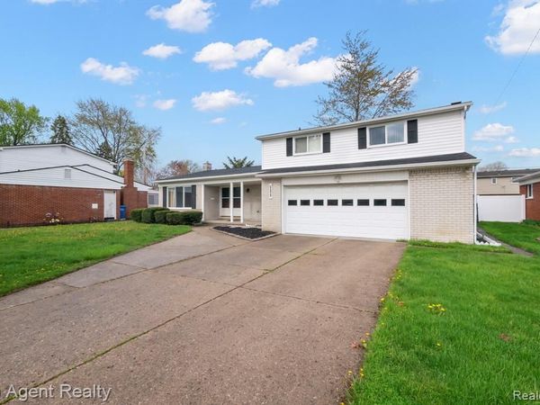 30151 Barbary Court, Warren, MI 48093