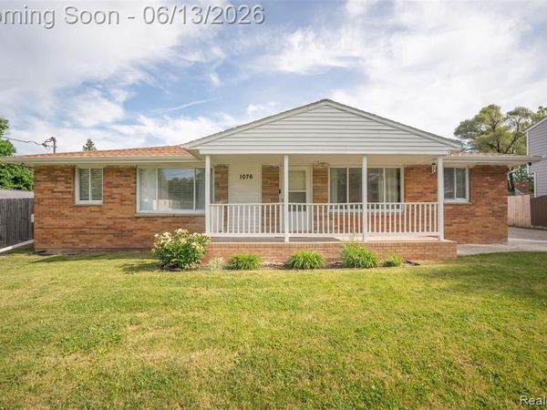 1076 W Kurtz Avenue, Mt. Morris Twp, MI 48505