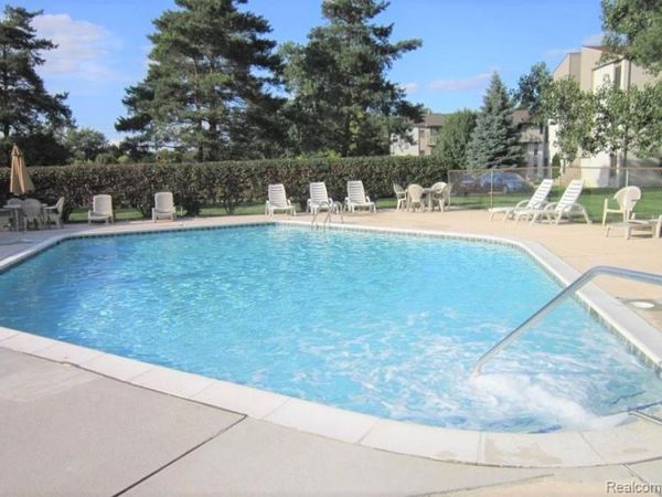 31993 W 12 MILE RD UNIT 311, Farmington Hills, Mi 48334