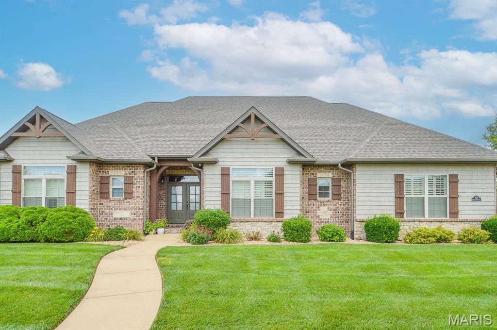 520 Shadow Rock Court , Lebanon, IL 62254 Main Photo