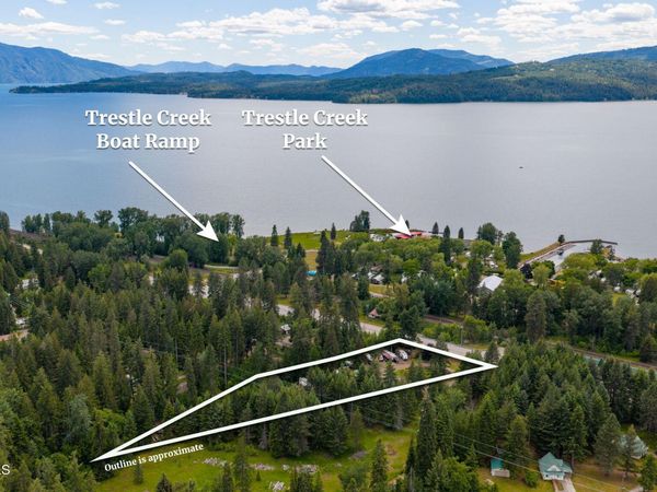 42303 Highway 200, Hope, ID 83836