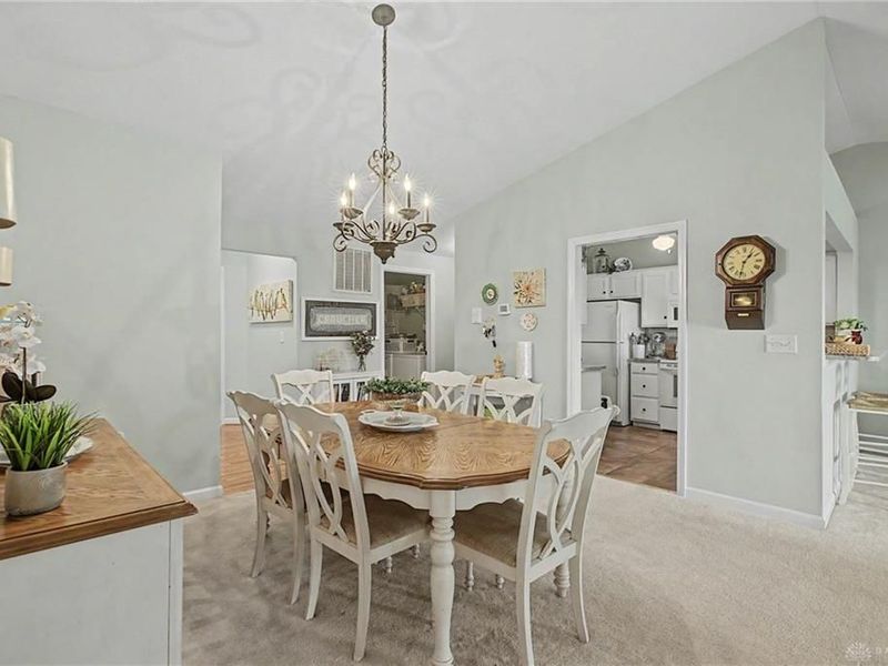 7881 Jessies Way, Unit 202, Fairfield Township, OH 45011 Photo 4