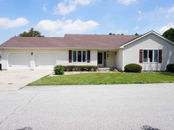 512 E 4th Street, Monon, IN 47959