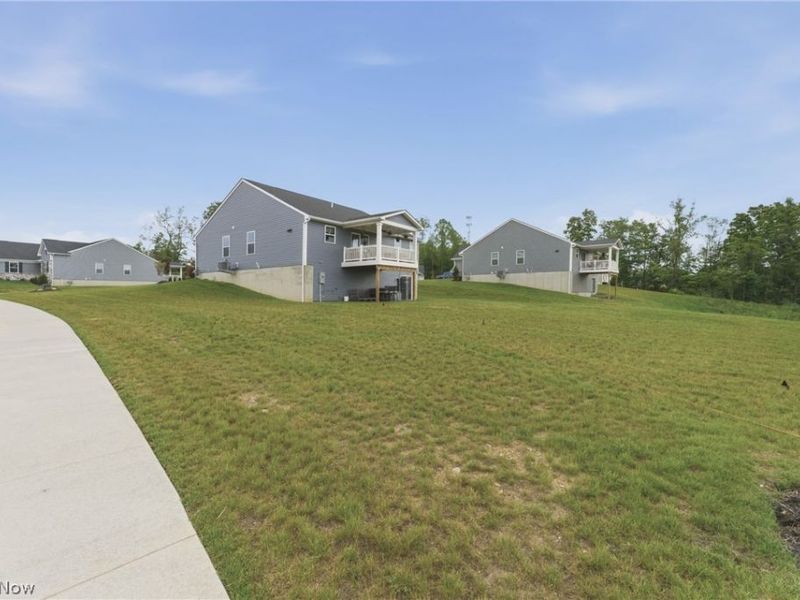 3111 Starlight Circle, Akron, OH 44312 Photo 5