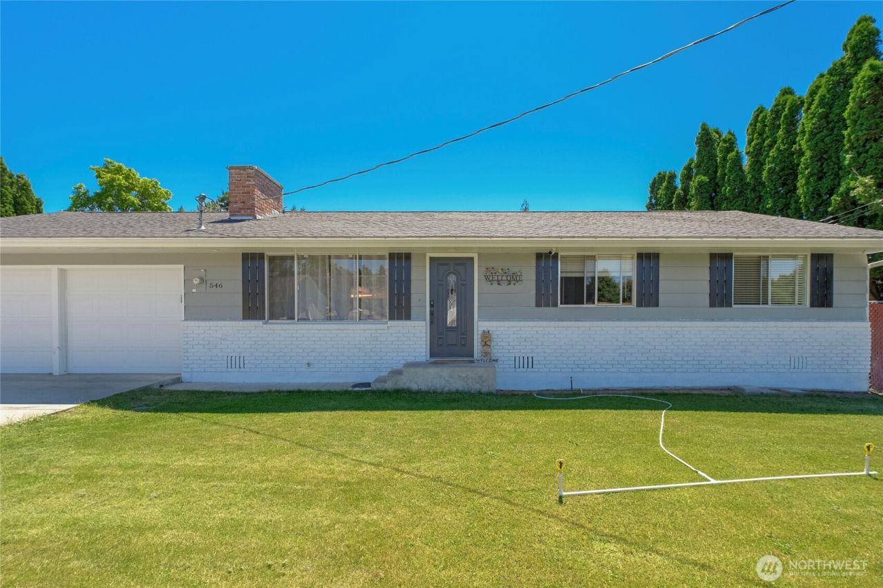 546 Rolfs Court, East Wenatchee, WA 98802 Main Photo