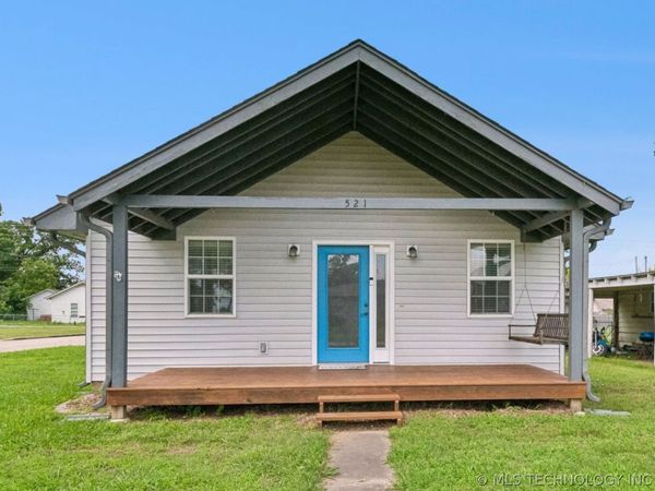521 S Normal Avenue , Claremore, OK 74017