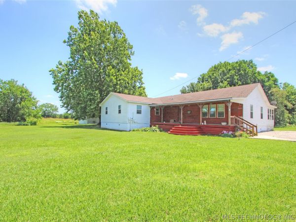 233 S Curtis Street , Nowata, OK 74048