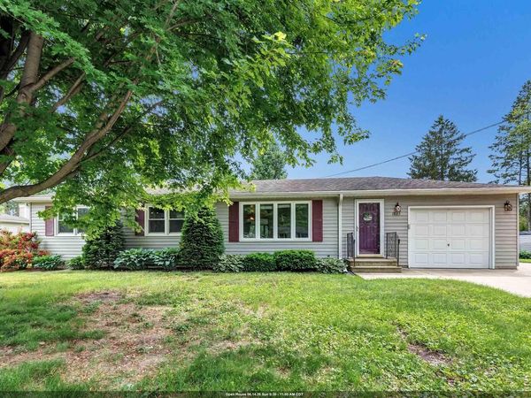 1863 LENWOOD AVENUE, Green Bay, WI 54303