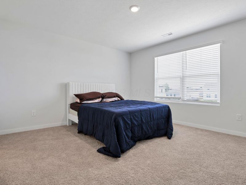 6302 Marinelli Drive N, Columbus, OH 43228 Photo 20