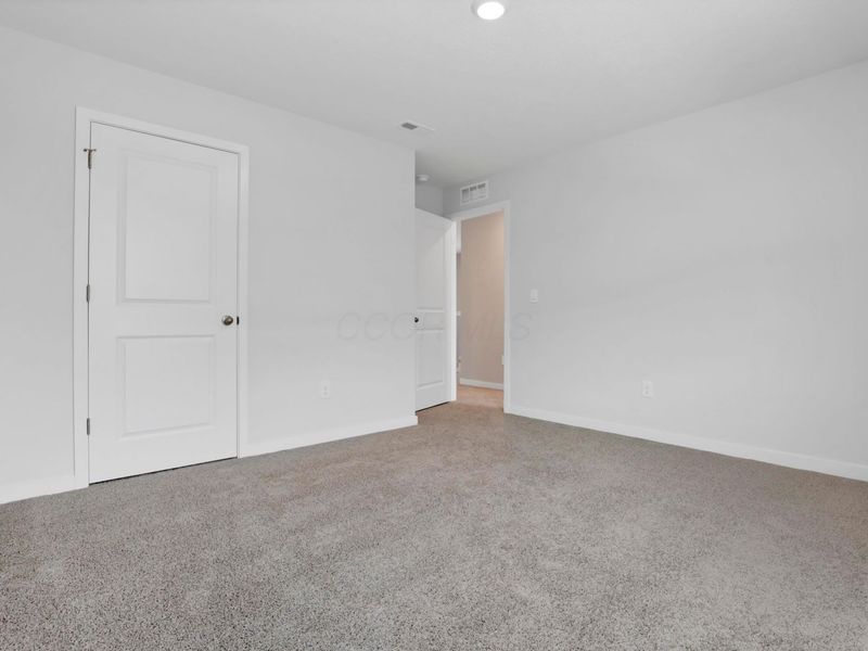 6302 Marinelli Drive N, Columbus, OH 43228 Photo 30