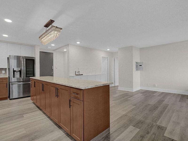 1000 Urlin Avenue , Unit 1822, Columbus, OH 43212 Photo 17