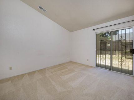 2109 Alta Sierra St, Stockton, CA 95206 Photo