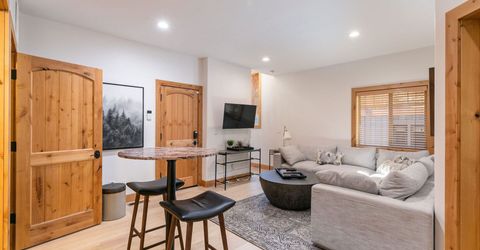7069 9th Avenue, Tahoma, CA 96142 Photo
