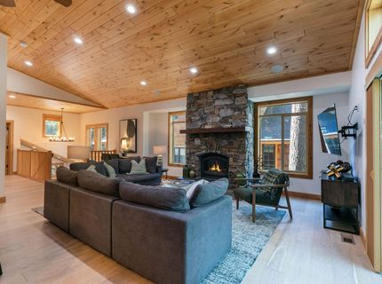 7069 9th Avenue, Tahoma, CA 96142 Photo