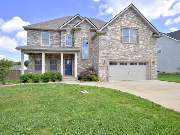 1332 Juniper Pass , Clarksville, TN 37043