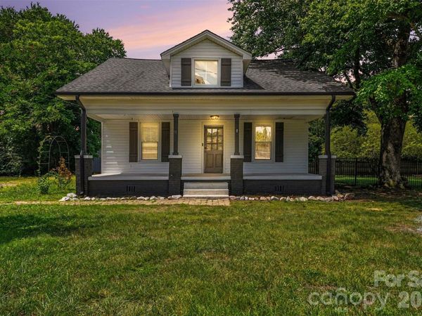 95 Central Avenue , China Grove, NC 28023