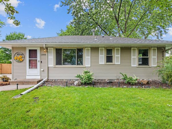 11888 Olive Street NW, Coon Rapids, MN 55448