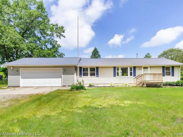 4951 Laur Road, Deerfield Twp, MI 48461
