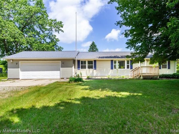 4951 Laur Road , Deerfield Twp, MI 48461