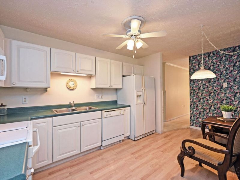 5370 Meadow Walk, Unit 1B, Cincinnati, OH 45247 Photo 18