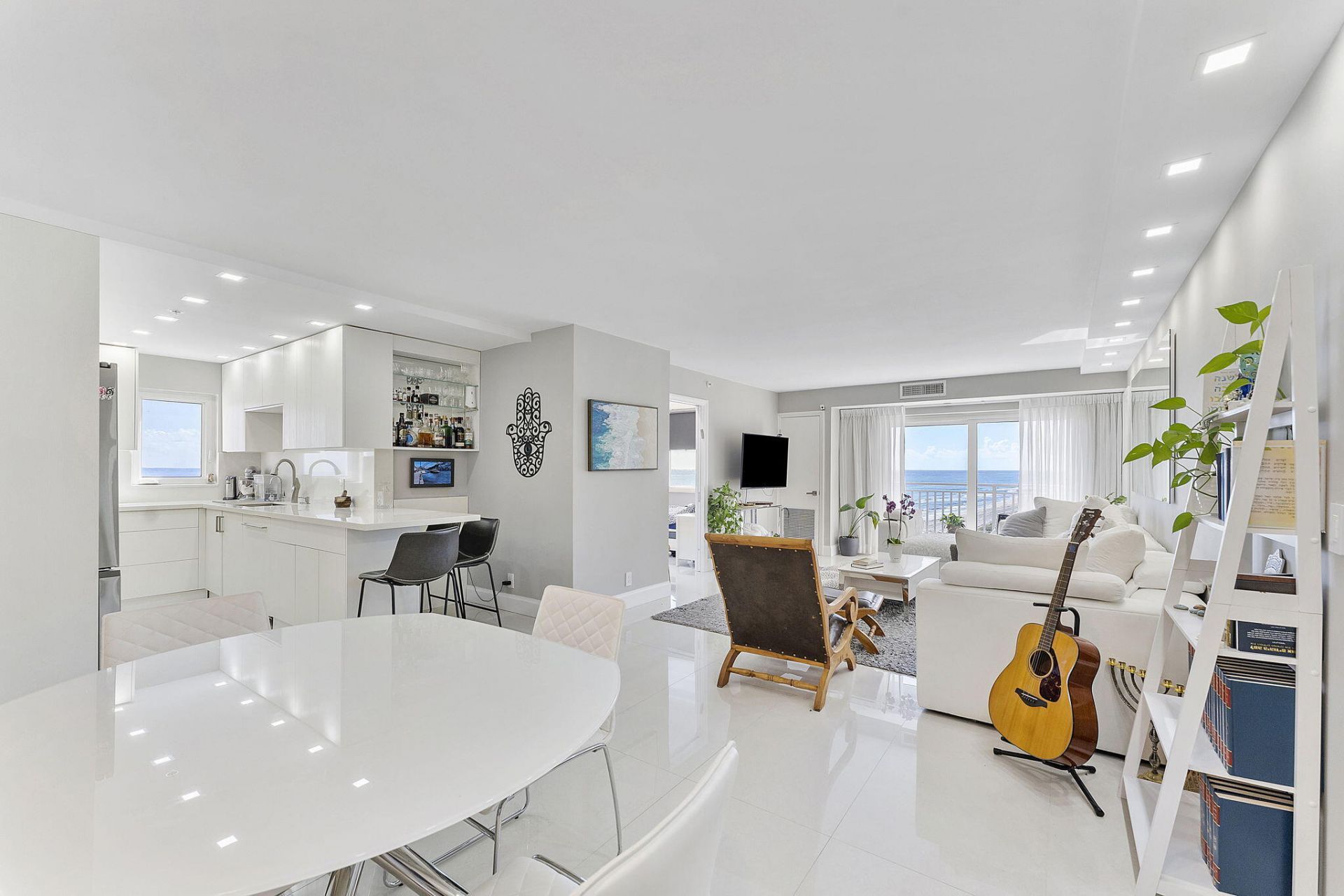 4505 S Ocean Boulevard, Unit 307, Highland Beach, FL 33487 Photo