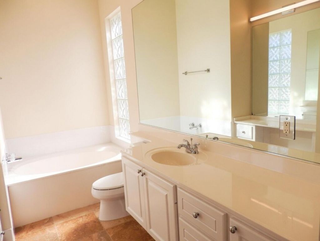 11547 SW Rockingham Drive, Port Saint Lucie, FL 34987 Photo