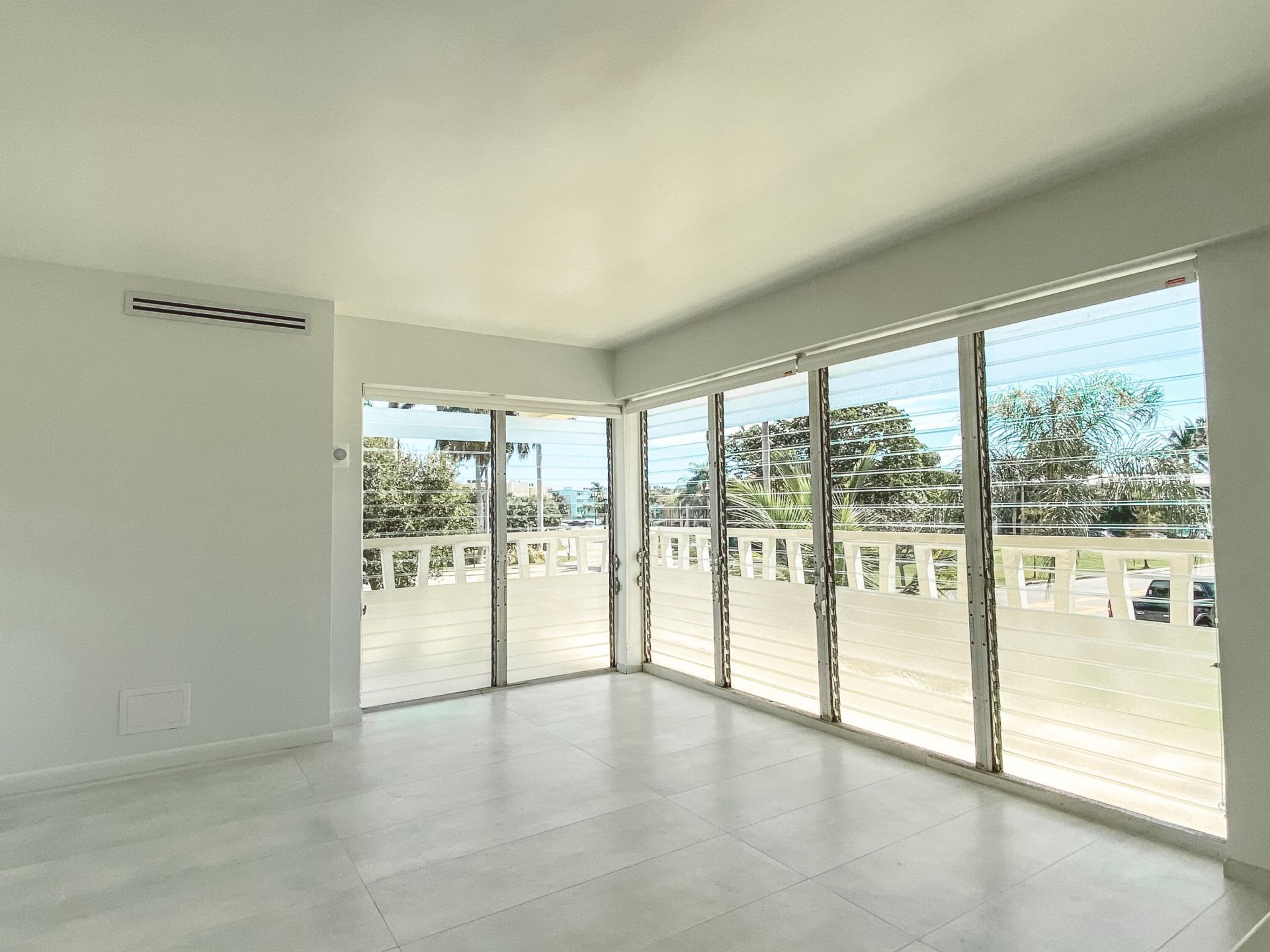 2755 NE 28th Avenue, Unit C1, Lighthouse Point, FL 33064 Photo