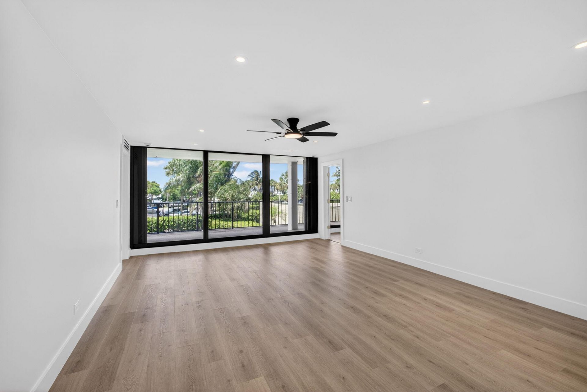 136 Lakeshore Drive, North Palm Beach, FL 33408 Photo