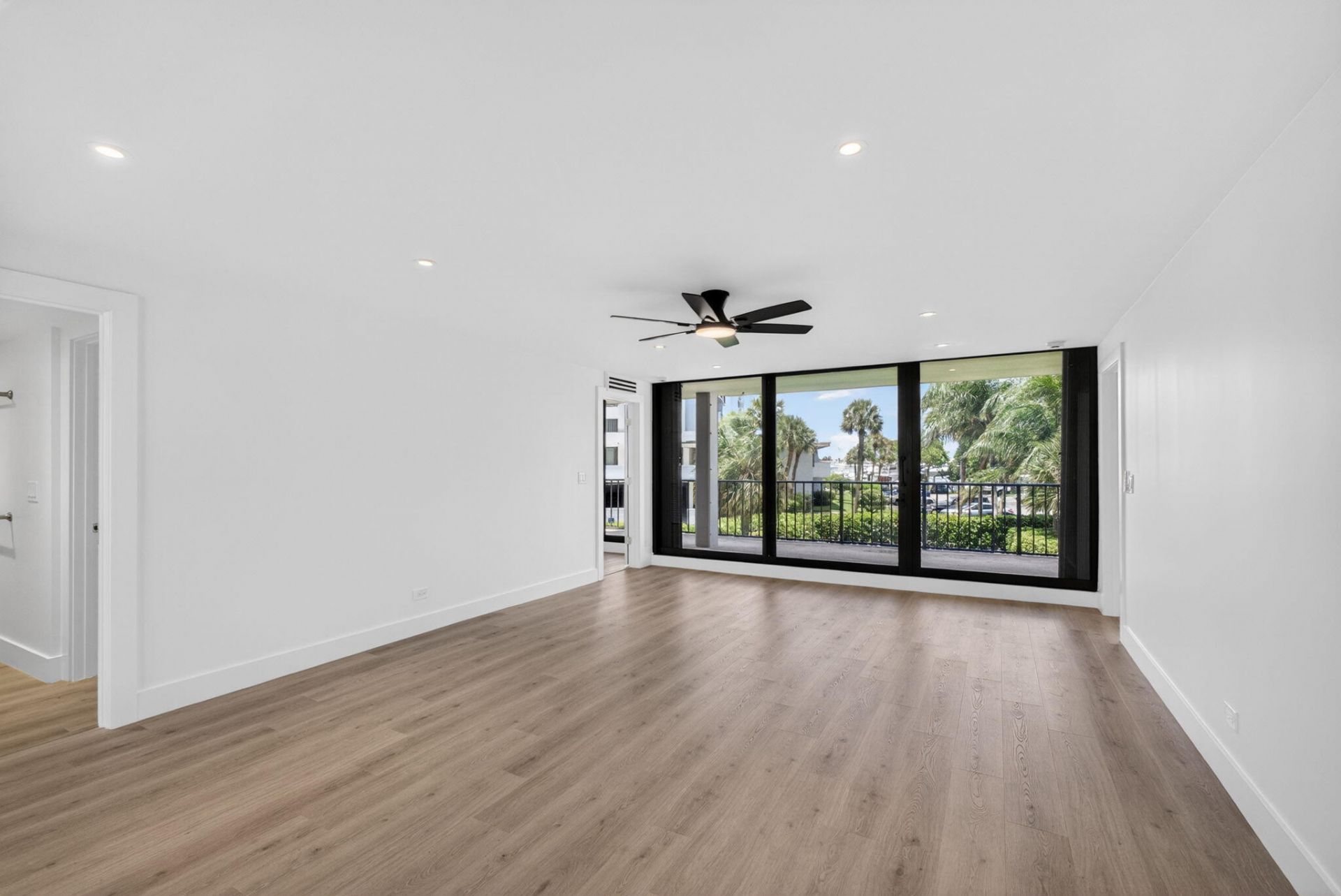 136 Lakeshore Drive, North Palm Beach, FL 33408 Photo