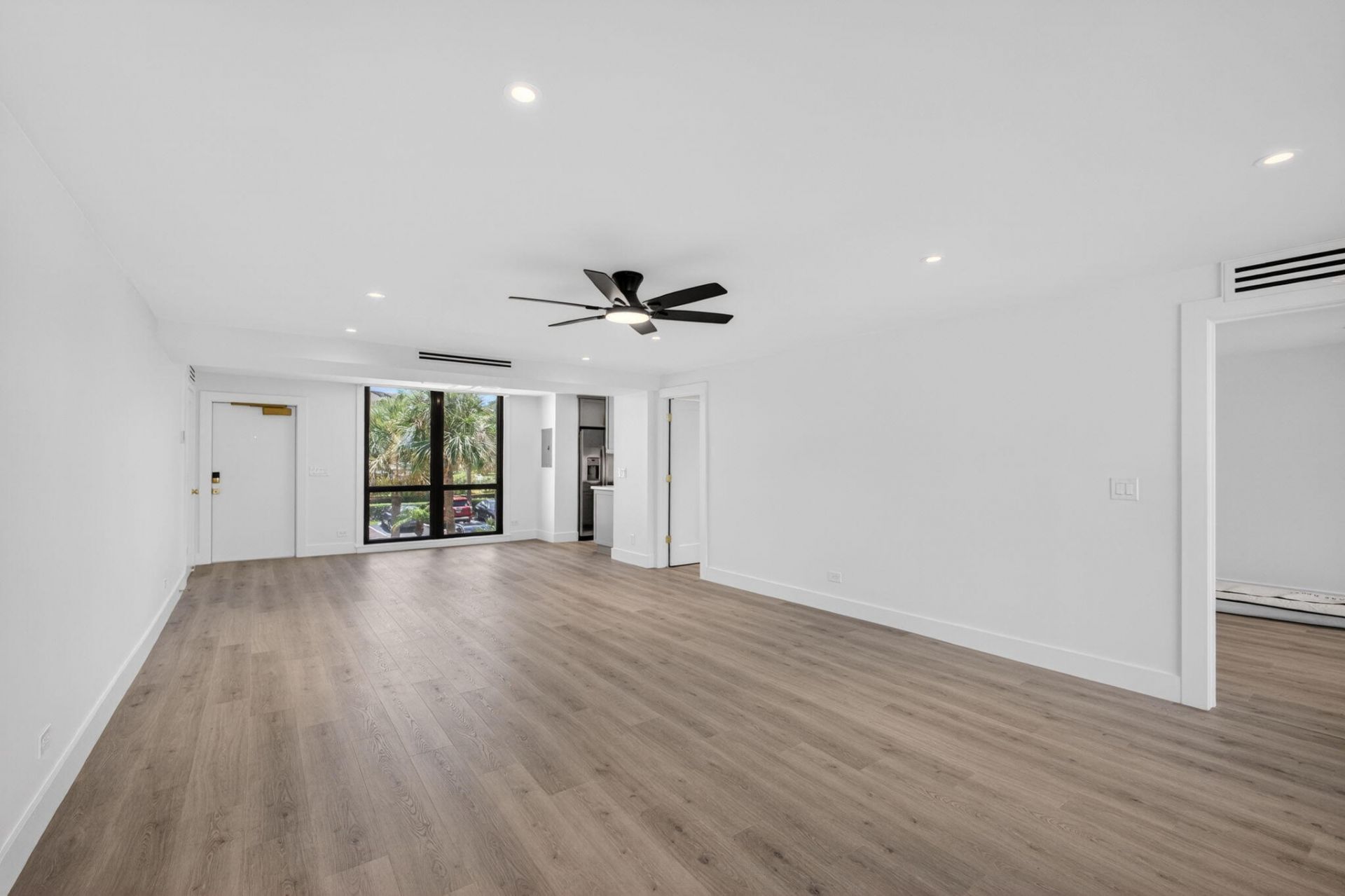 136 Lakeshore Drive, North Palm Beach, FL 33408 Photo