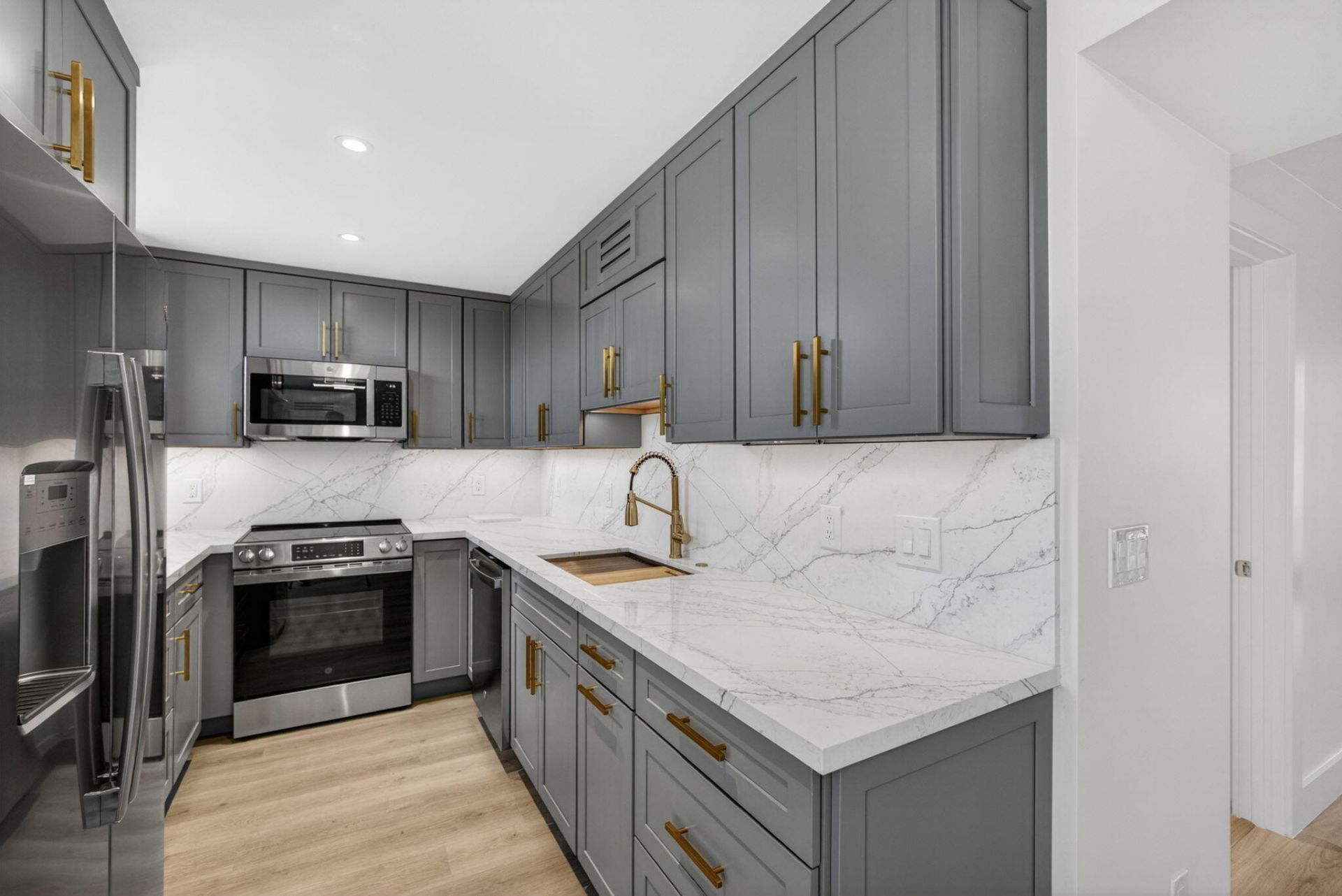 136 Lakeshore Drive, North Palm Beach, FL 33408 Photo