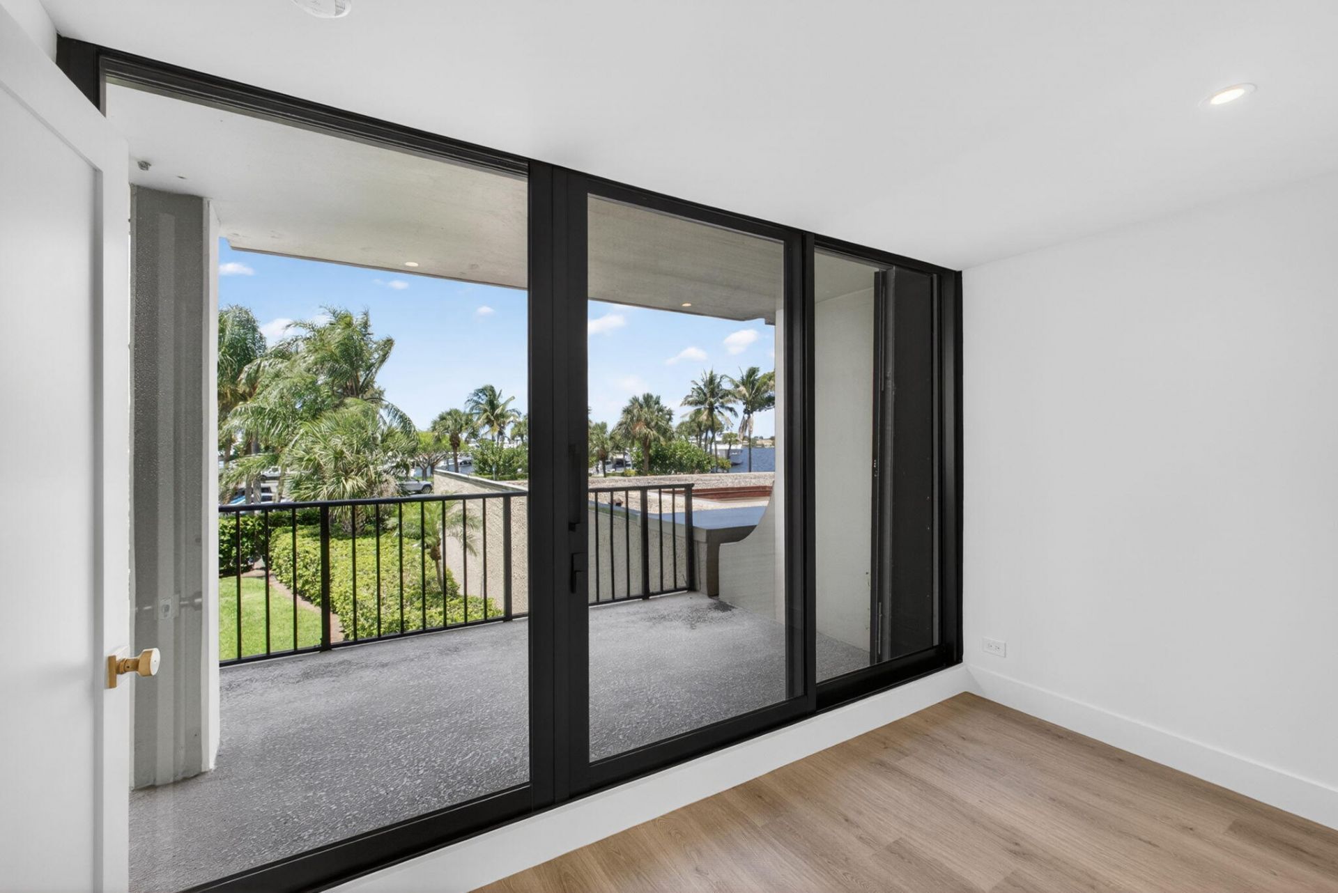 136 Lakeshore Drive, North Palm Beach, FL 33408 Photo