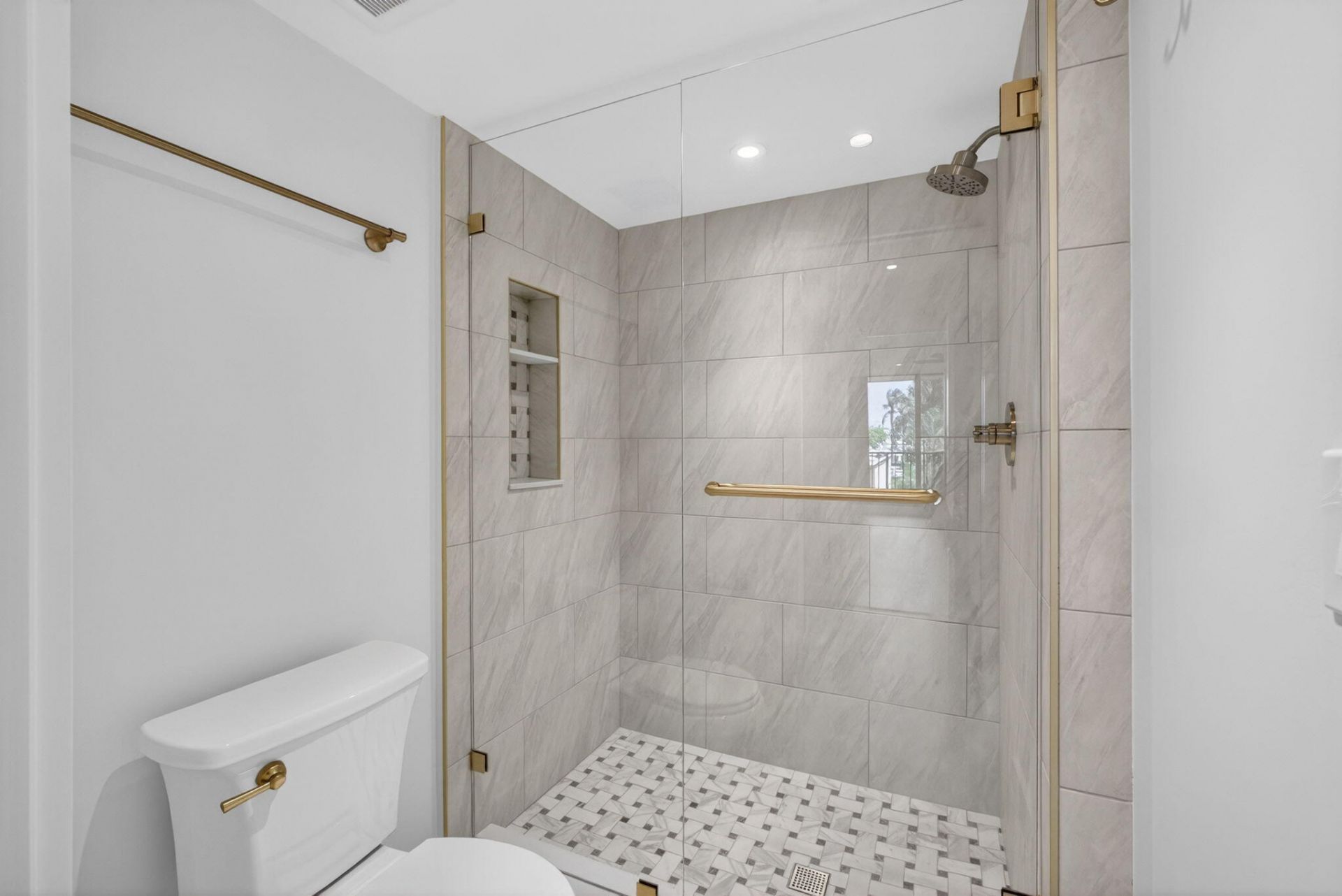 136 Lakeshore Drive, North Palm Beach, FL 33408 Photo